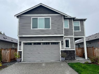 Marysville Single Room: 17741 26th DR NE