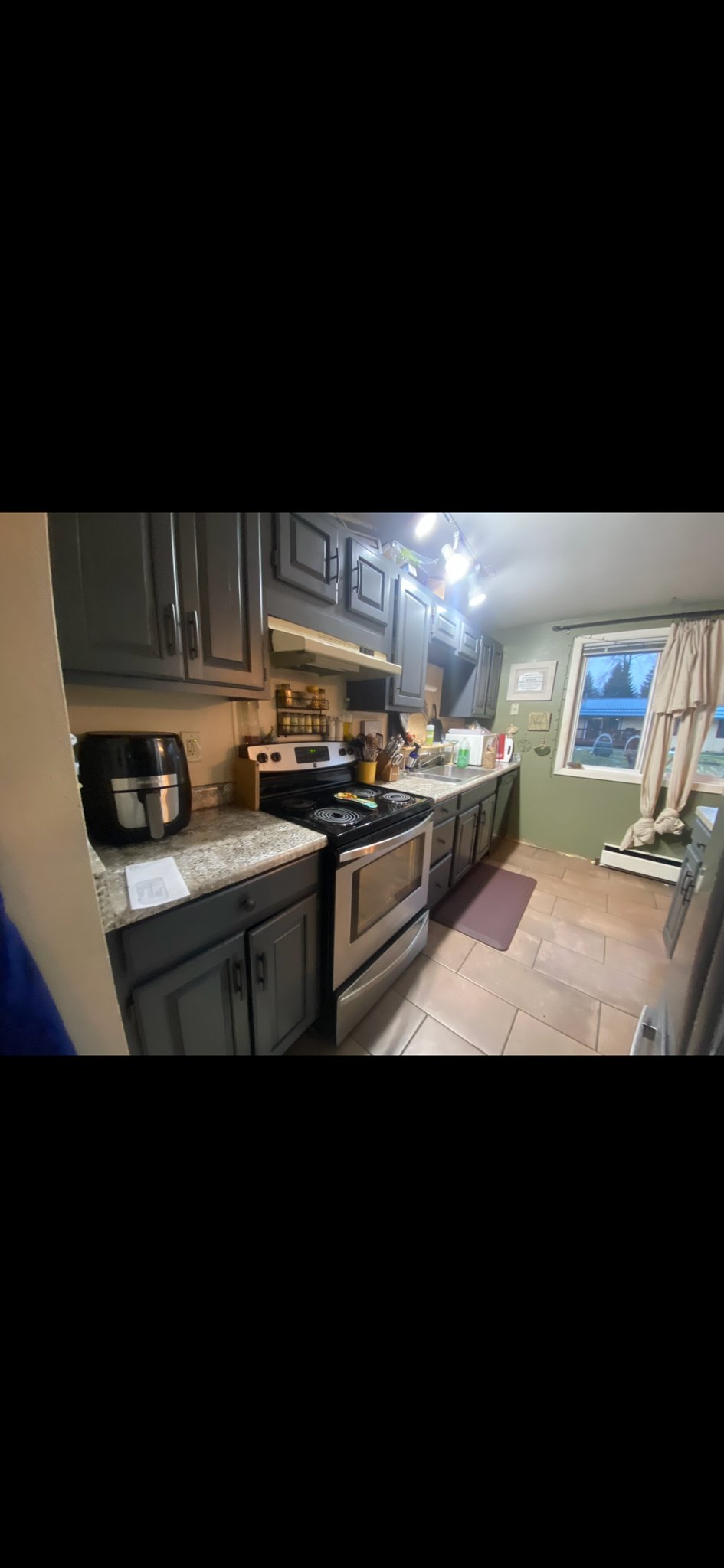 Juneau House: 8212 Cedar Dr
