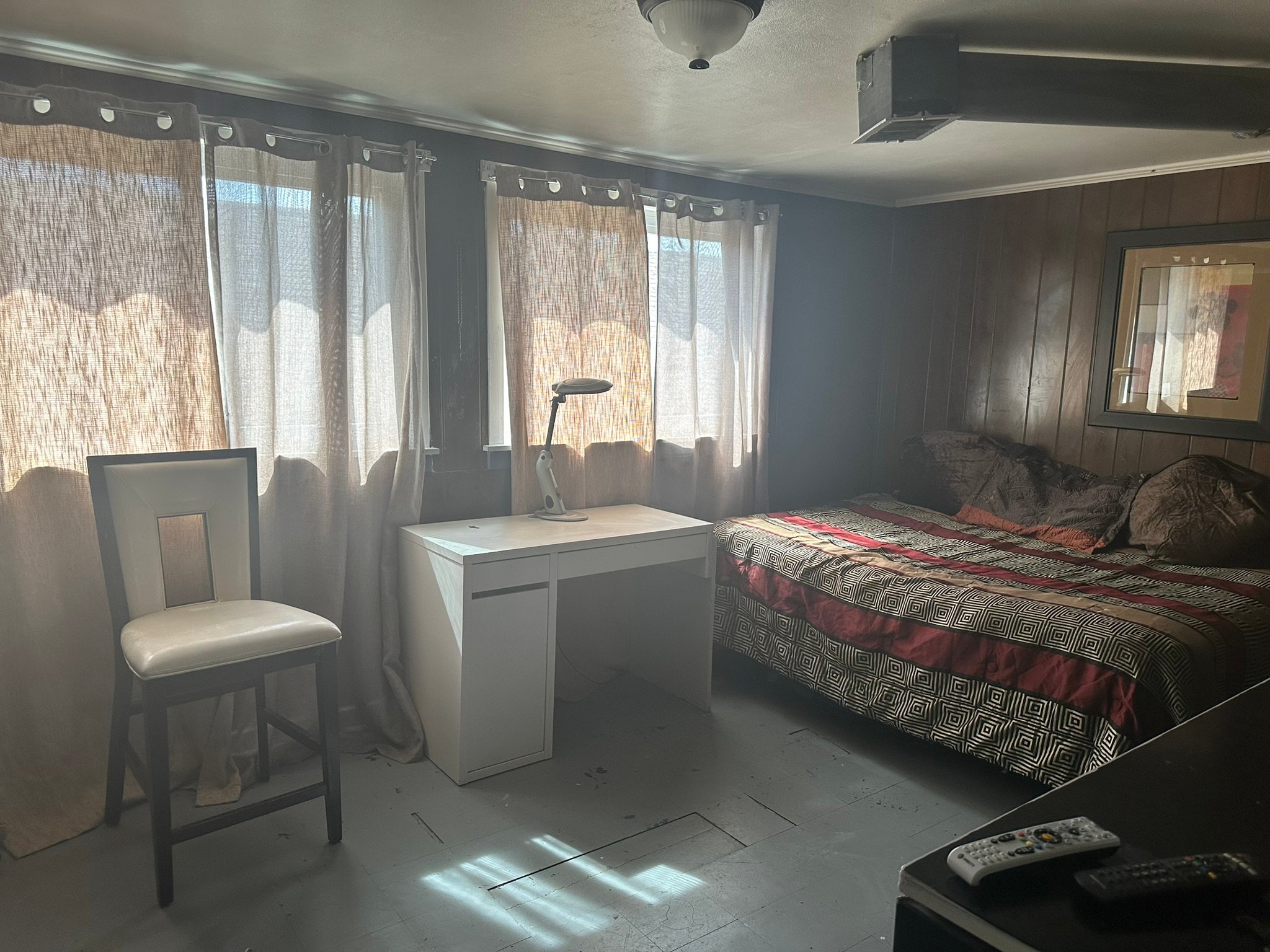 Chicago Single Room: 4718 West Wrightwood Avenue