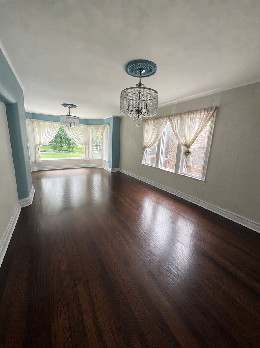 Chicago Apartment: 4718 West Wrightwood Avenue