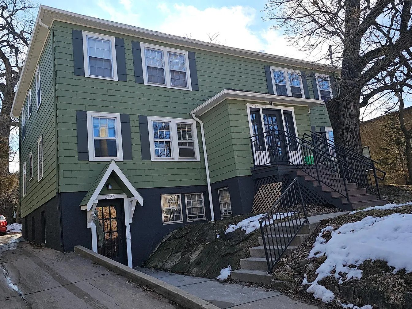 Madison Apartment: 2125 University Ave