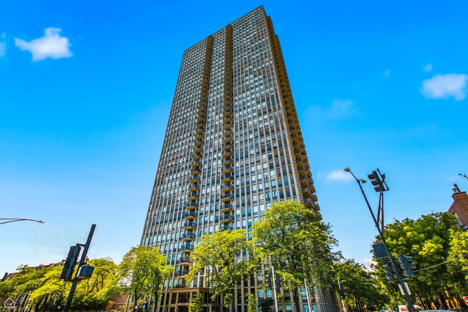 Chicago Condo: 1660 North La Salle