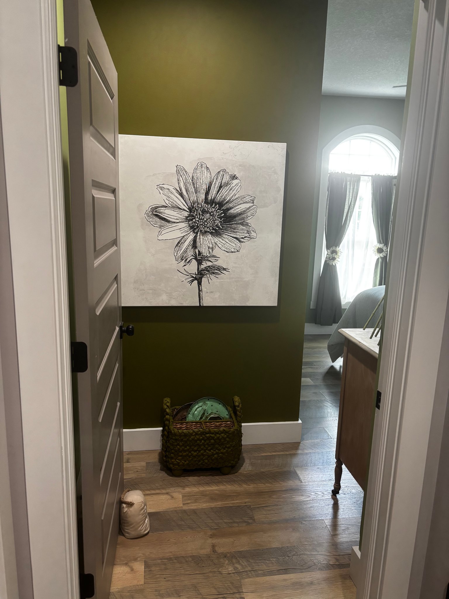 Adrian House: 3854 Timberhill Dr