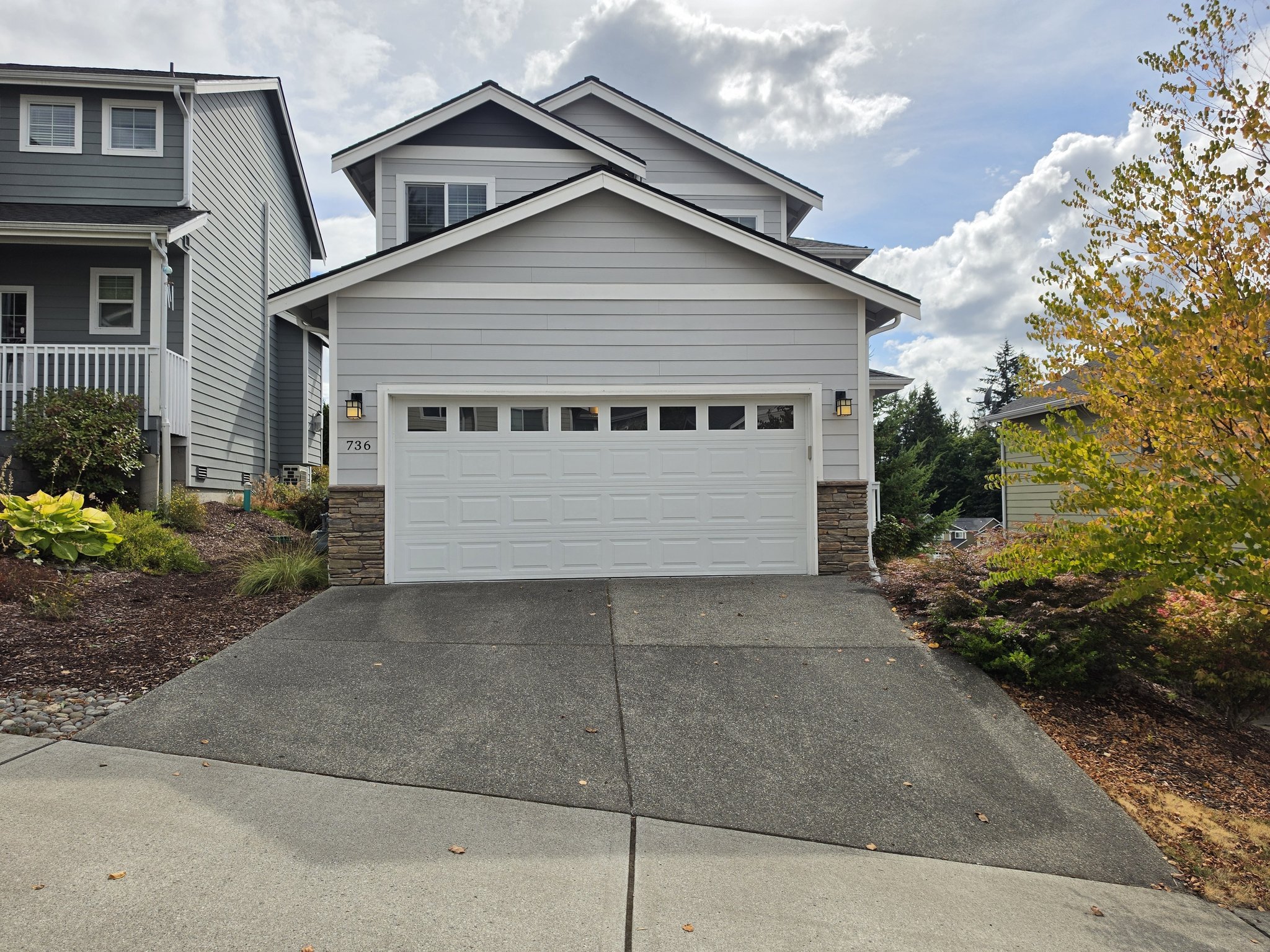 Port Orchard House: 736 Freedom Ct SE