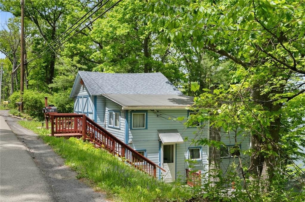 Ithaca House: 875 Taughannock Blvd
