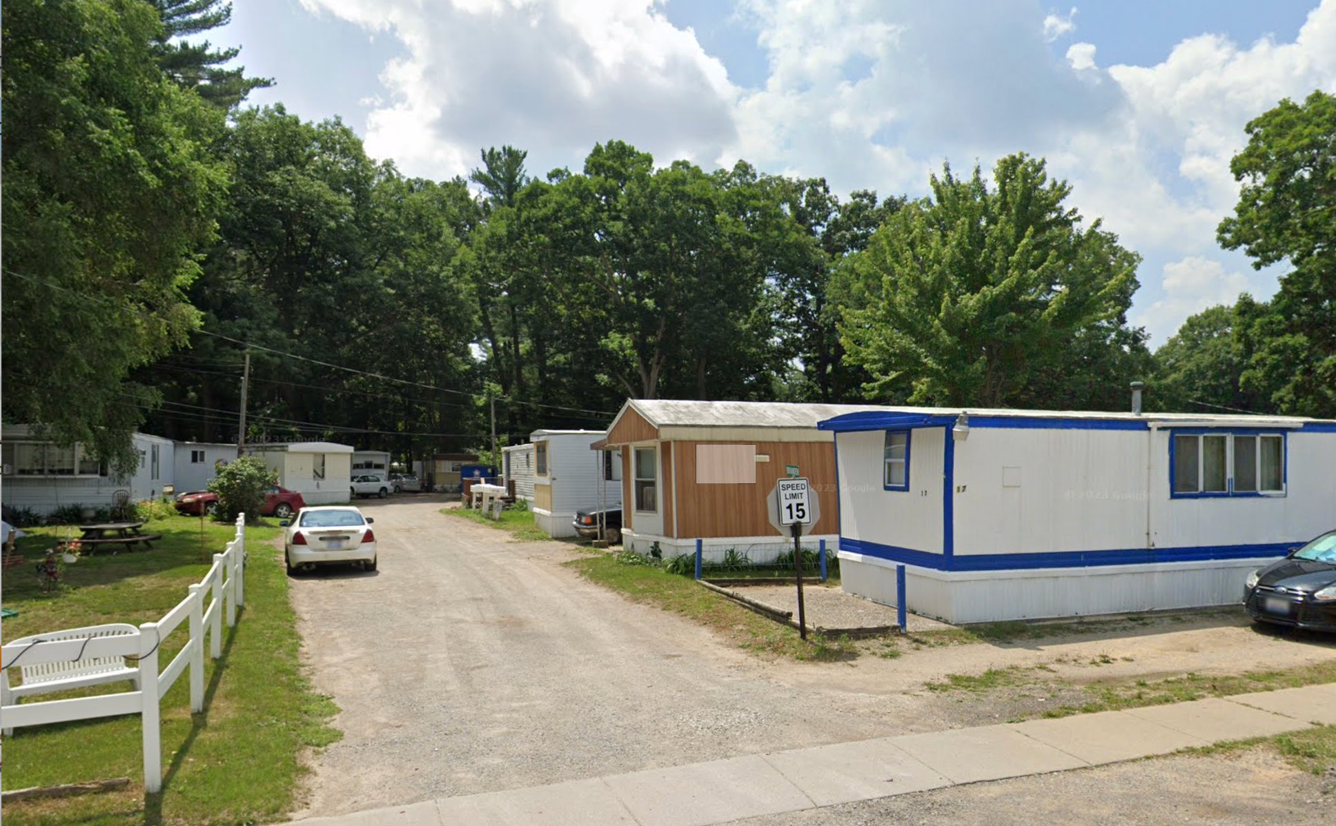 Sanford House: 320 Cedar Street