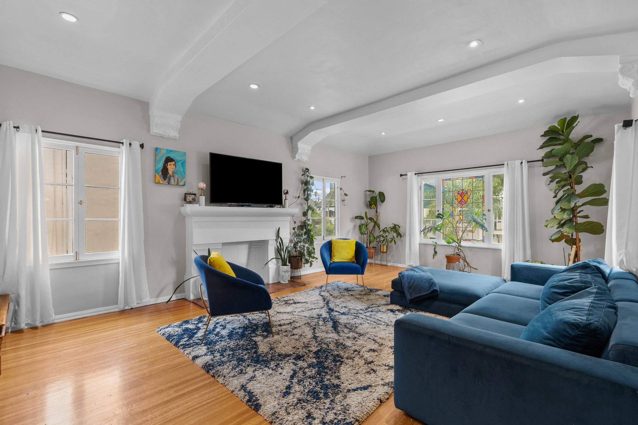 Los Angeles Townhome: 6233 Orange Street