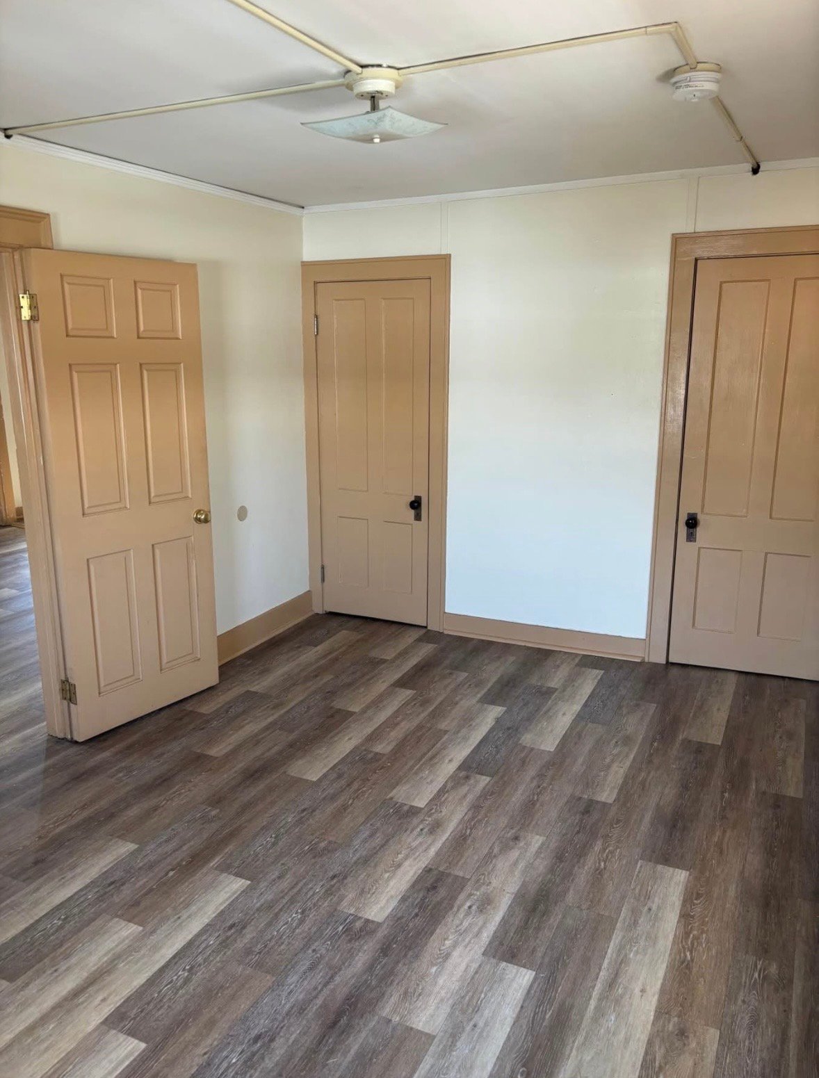 Middletown Other: 23 Portland St