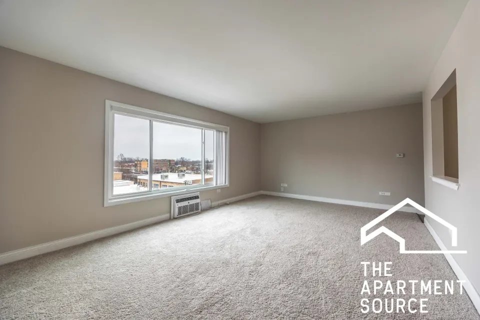 Oak Park Apartment: 110 North Kenilworth Avenue #1F Oak Park, IL 60301