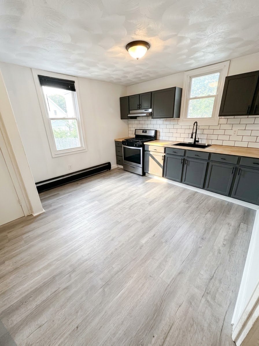 East Providence Apartment: 64 Walnut St