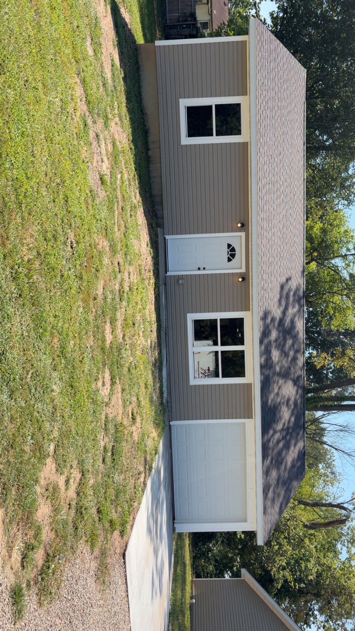 cuba House: 1120 west end dr cuba mo