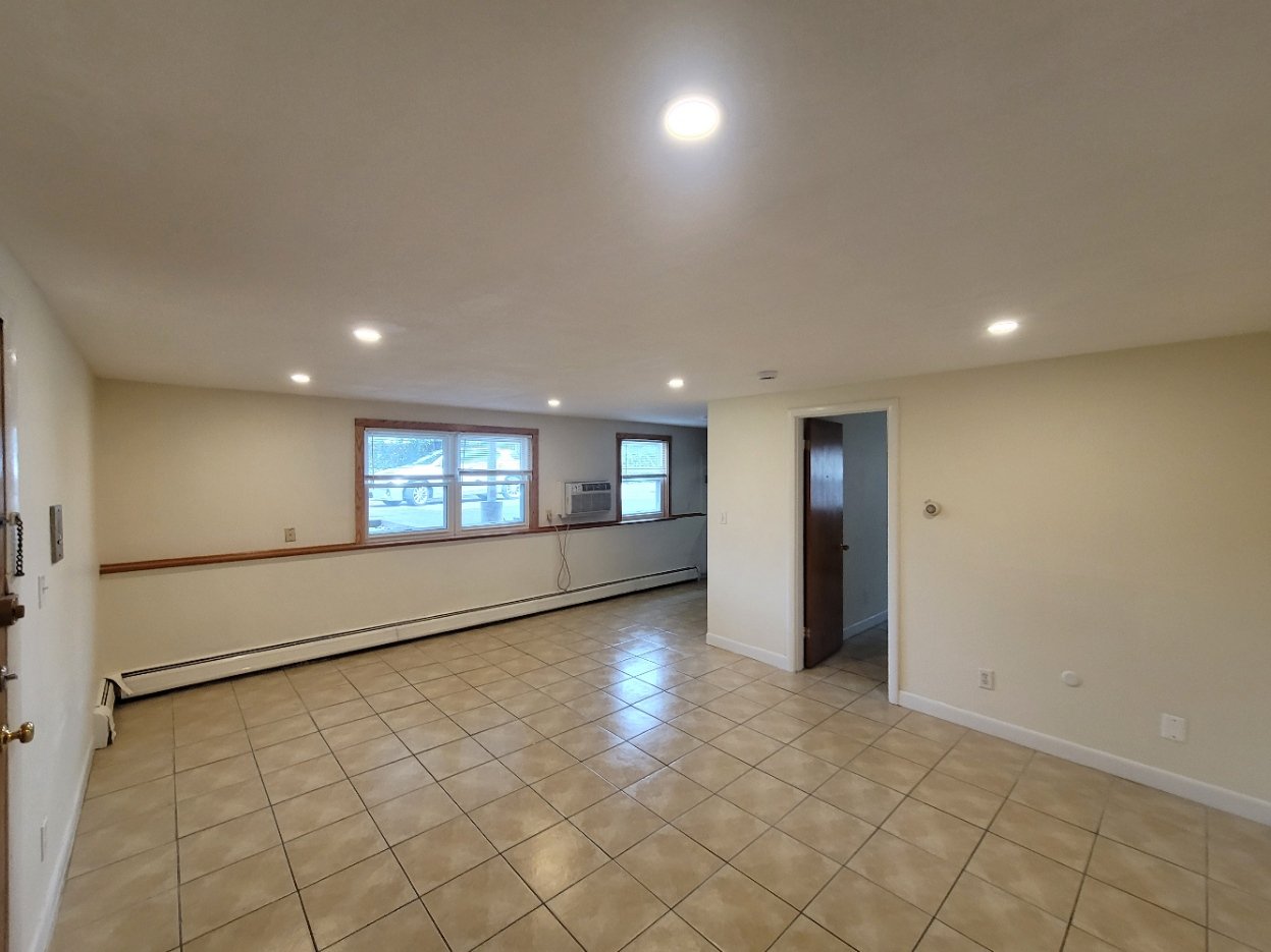 Malden Apartment: 1538 Eastern Ave.