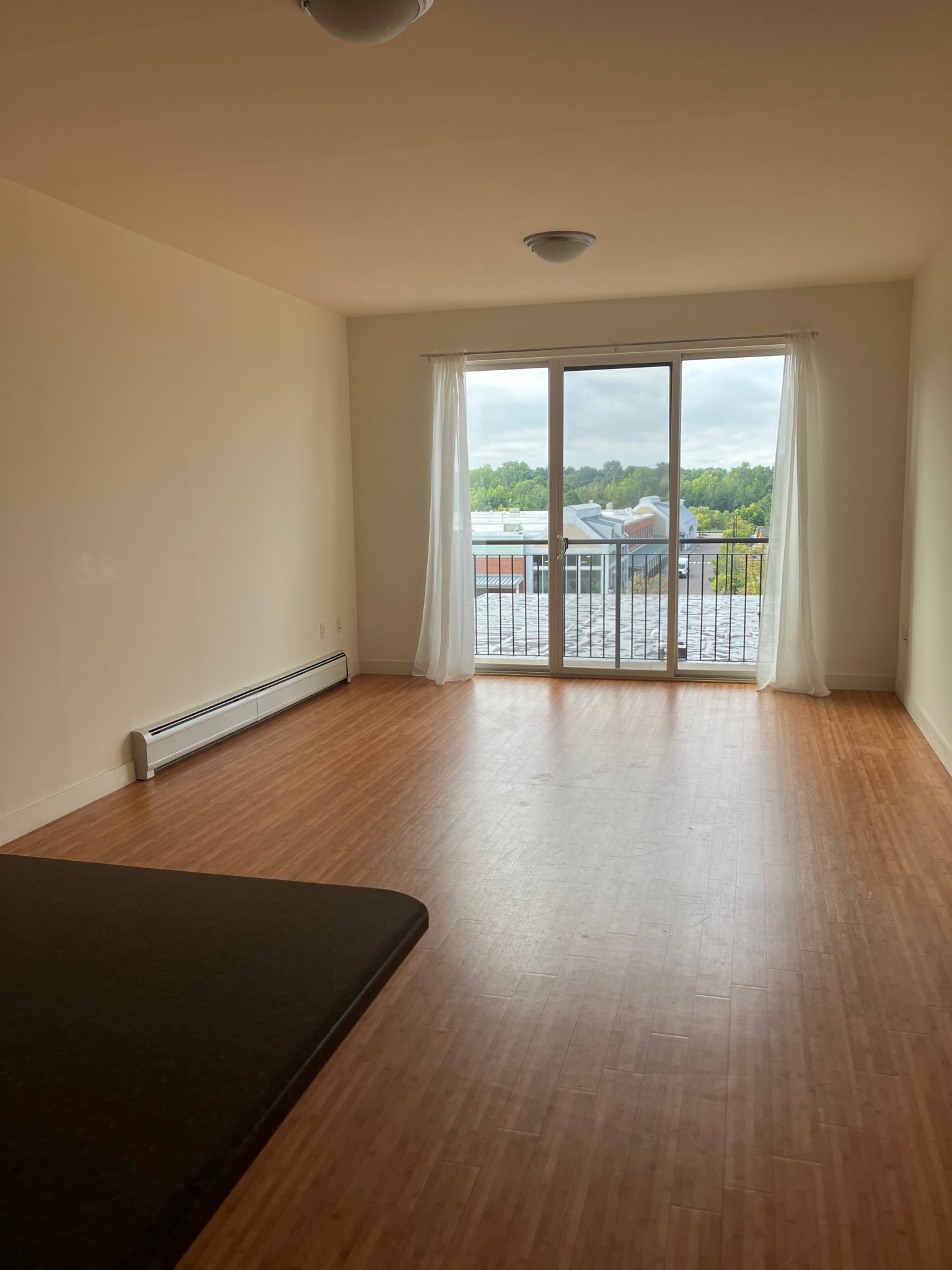 South Burlington Apartment: 25 Bacon Street