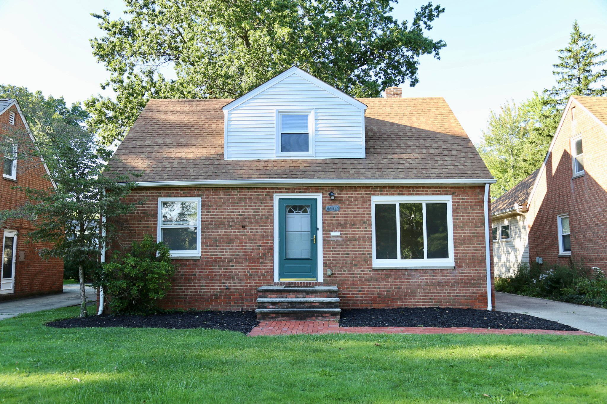 South Euclid House: 4263 W Anderson Rd