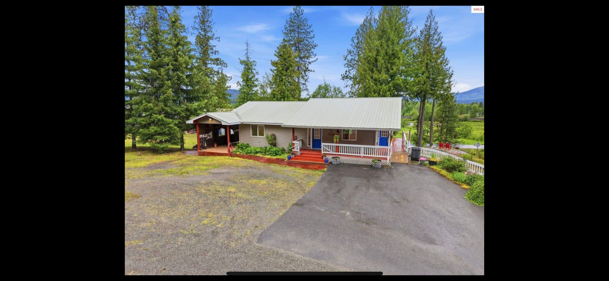Sagle House: 955 Bottle Bay Rd