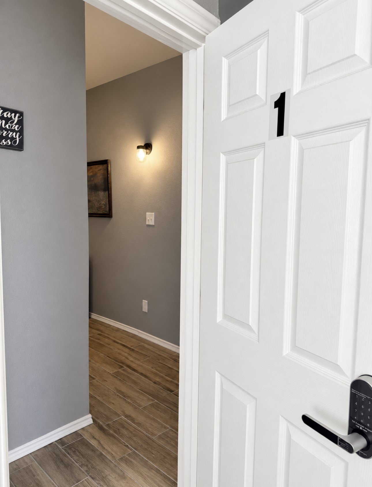 Dallas Single Room: 2315 Gilford Street