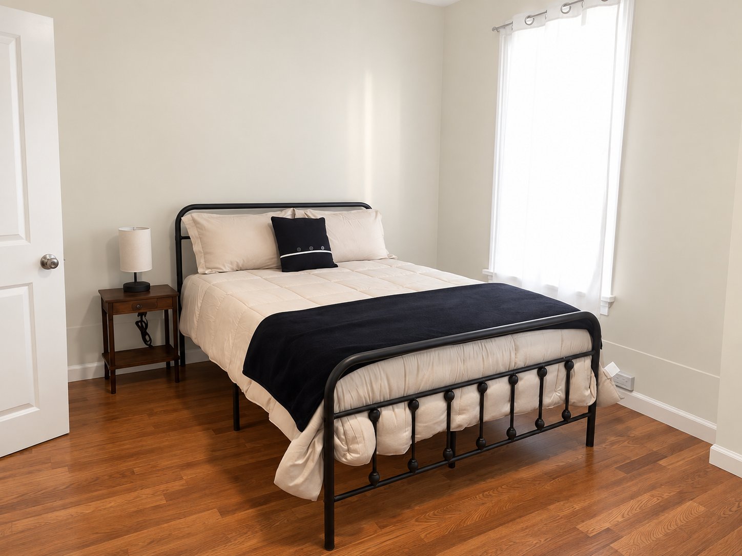 Philadelphia Single Room: 2002 N 17th Street