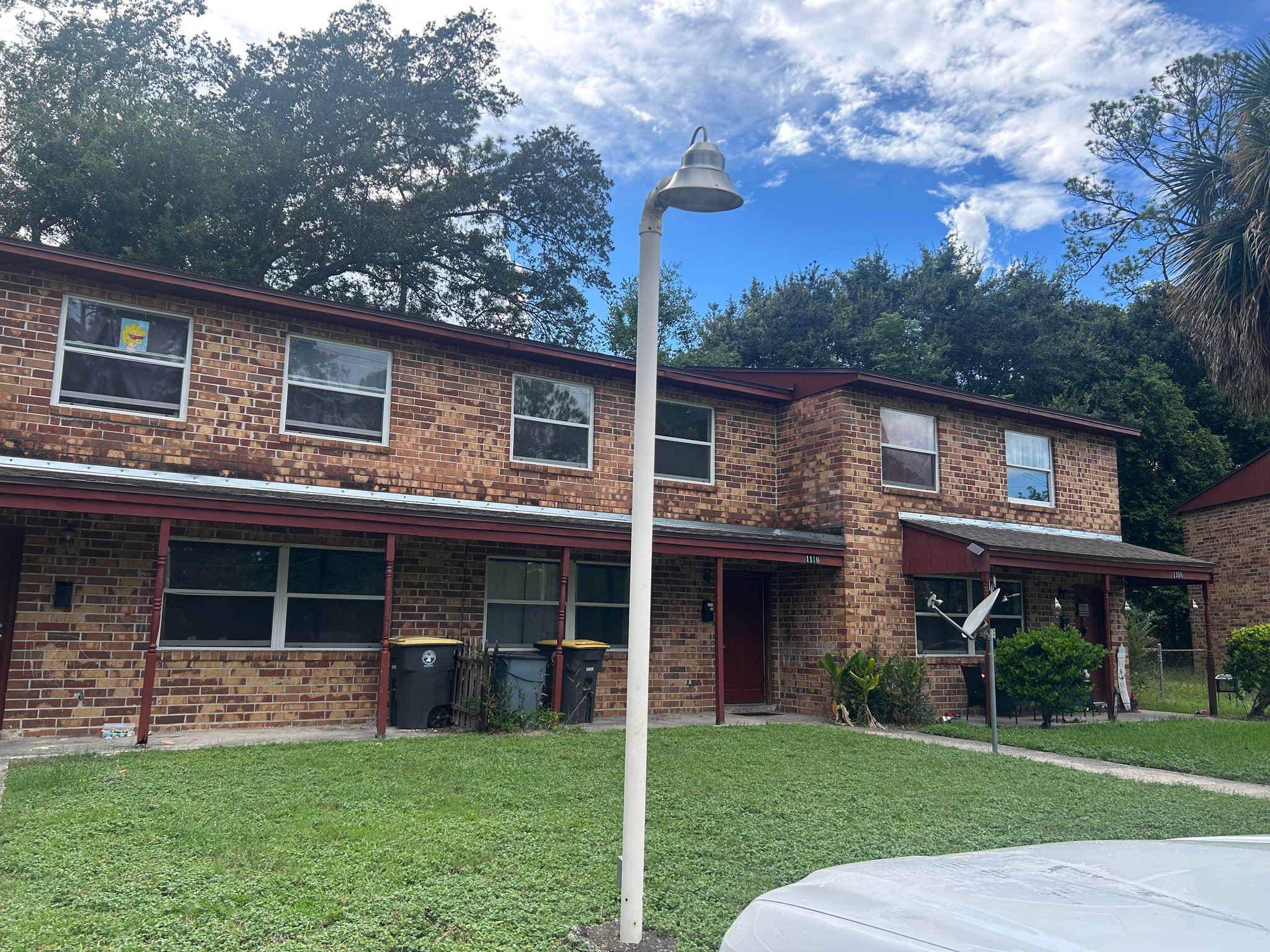 Jacksonville Townhome: 1100 Ellis rd South