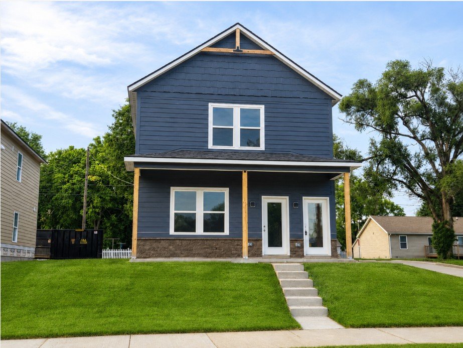 Fortville Townhome: 345 Michigan Street