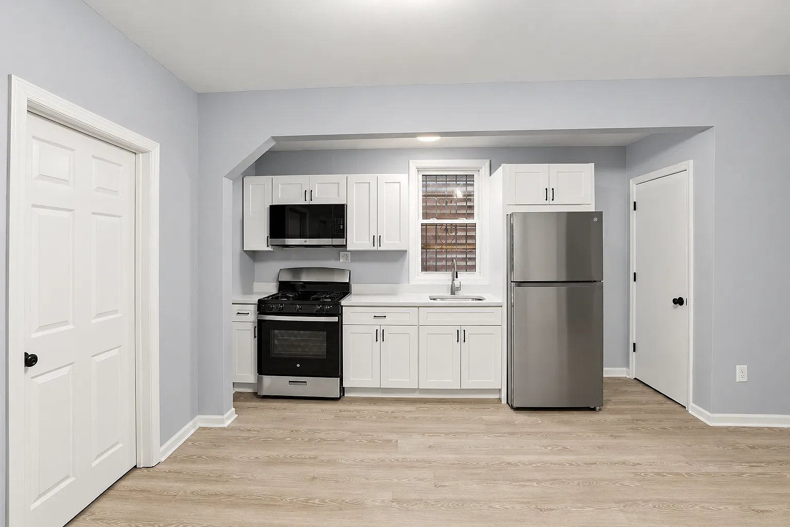 Newark Apartment: 790 South 14th St