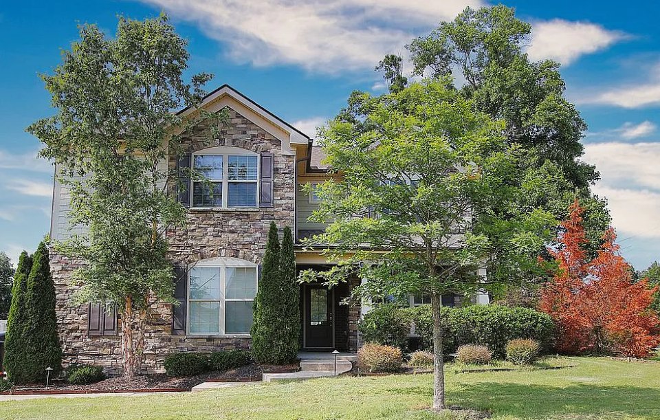 Spring Hill House: 1000 Maleventum Way