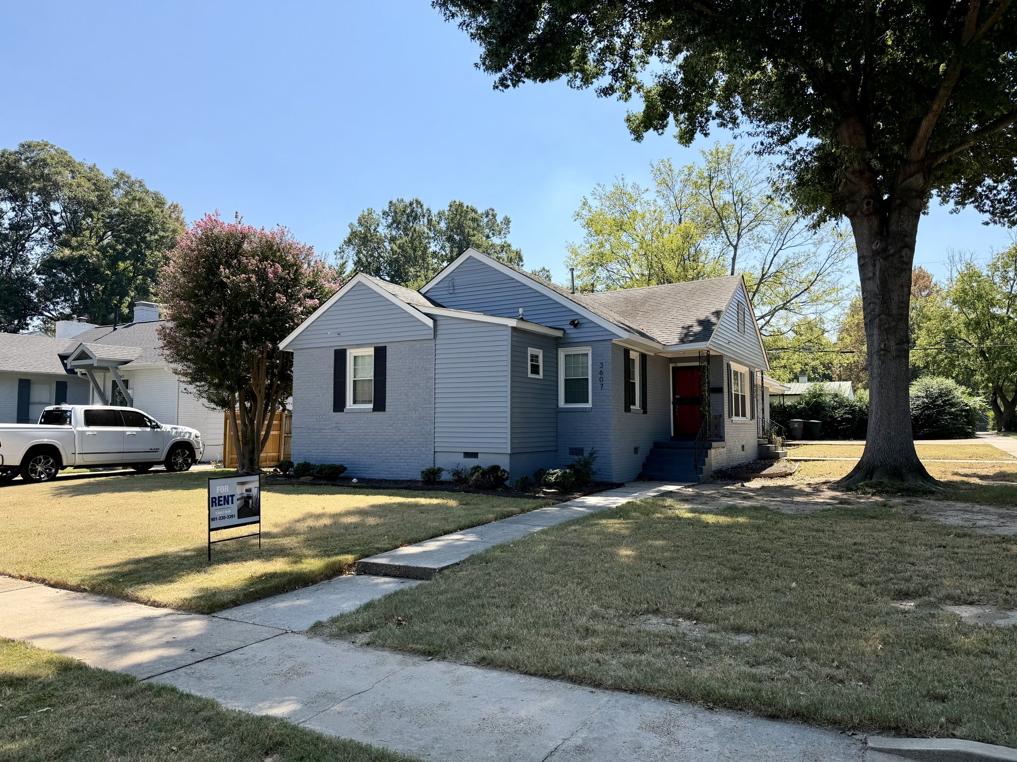 Memphis Townhome: 3607 Kenwood Ave