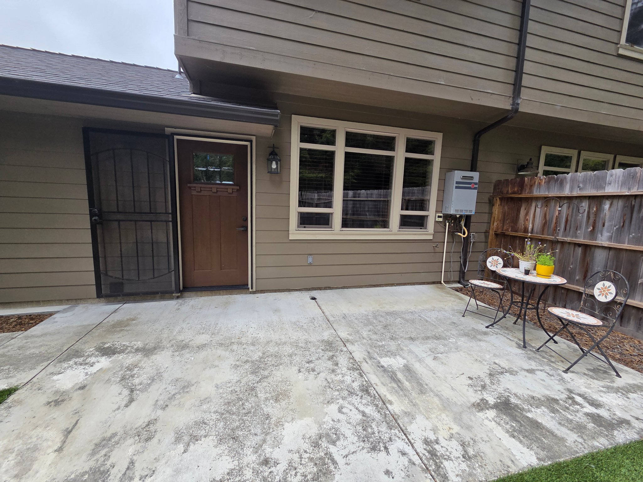 Eureka House: 4175 BERNER LANE