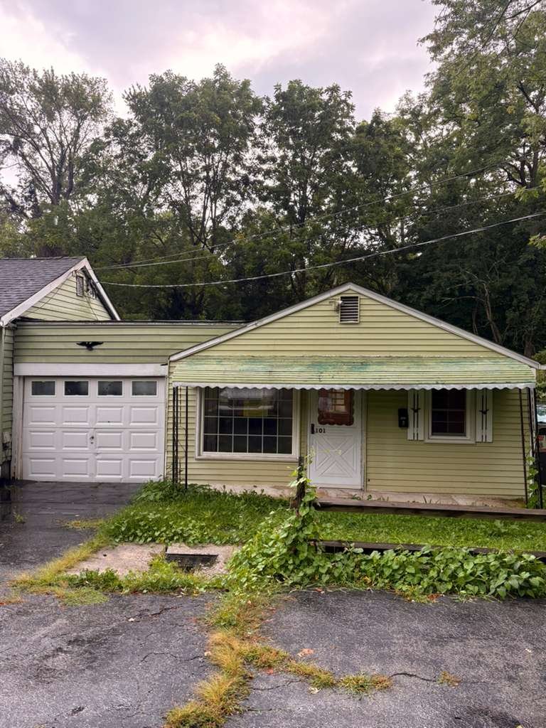 Hydepark Multiplex: 101 Honeywell Lane