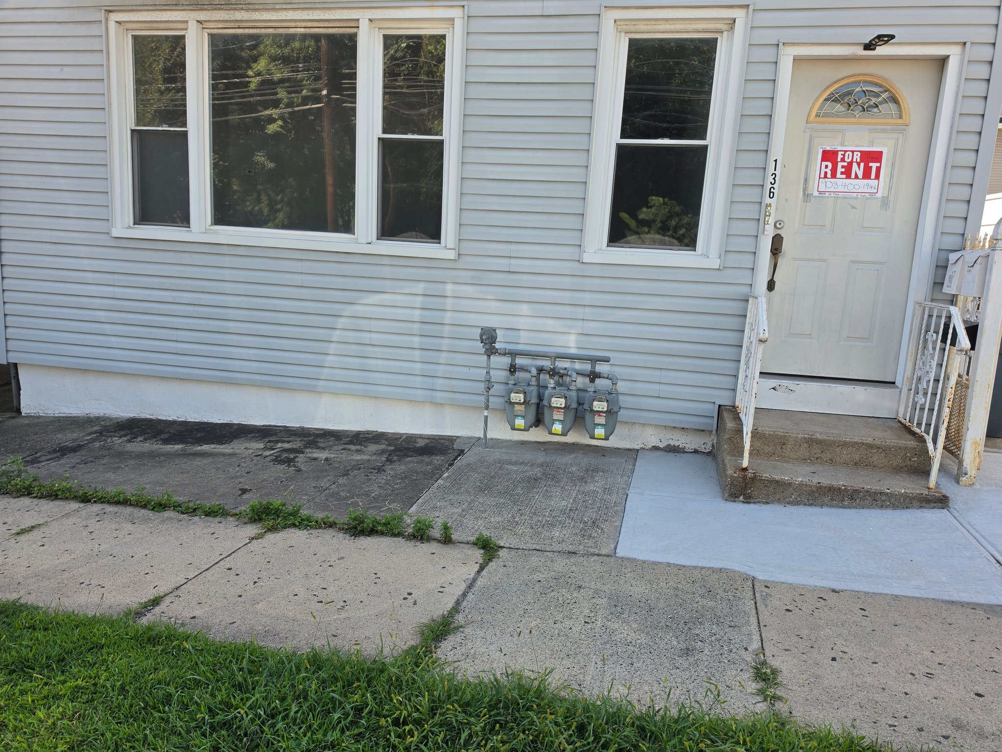 Hillside Multiplex: 136 Long Ave, 1st Floor
