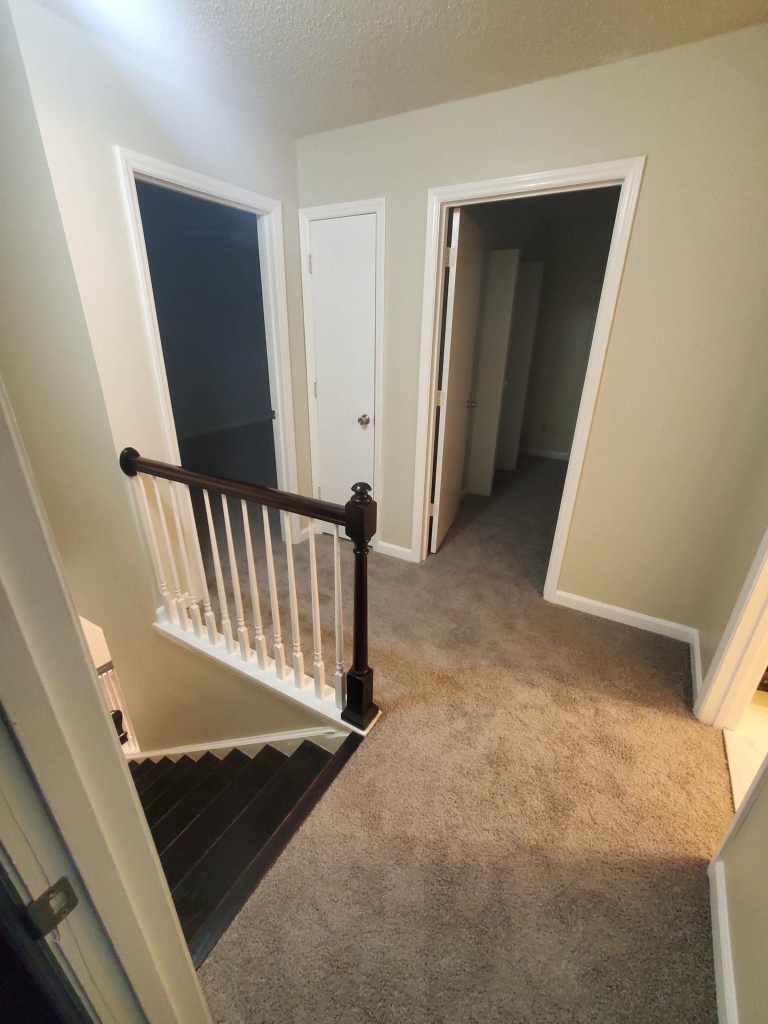 Columbia Townhome: 237 Timber Ct