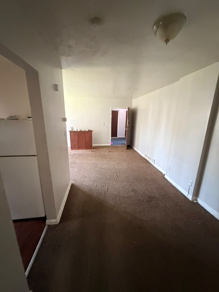 cleveland Apartment: 14000 Superior Rd East Cleveland, OH 44112