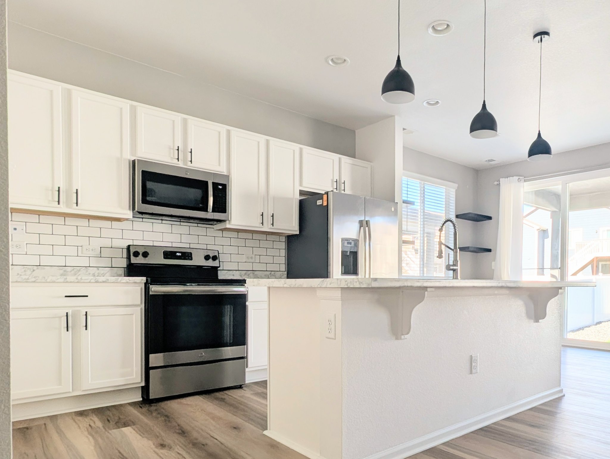 Windsor House: 5240 Osbourne Dr