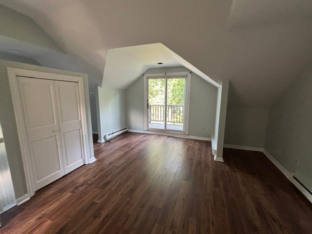Barrington House: 348 Nayatt Rd