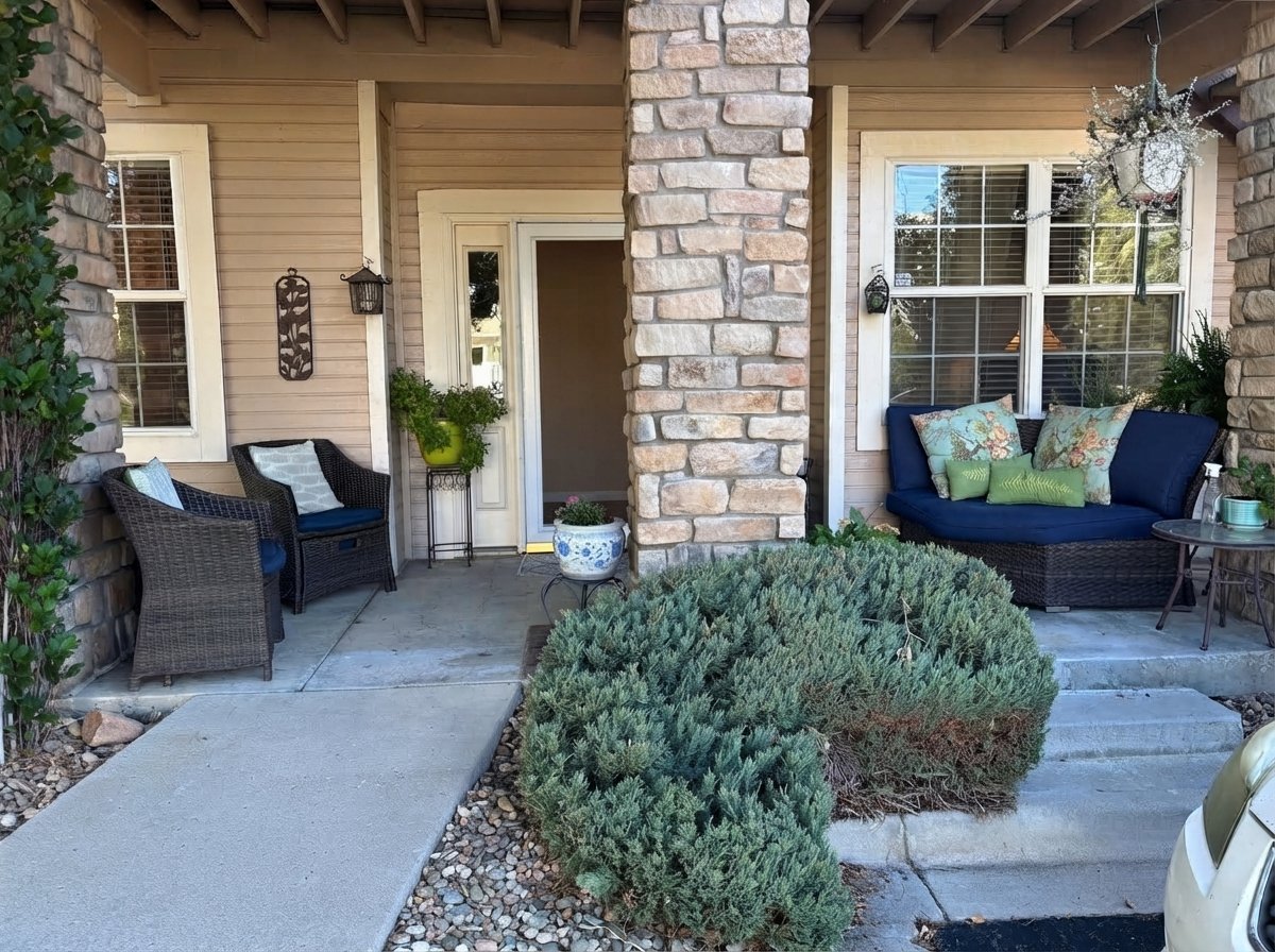 Aurora Condo: 3992 S Carson St