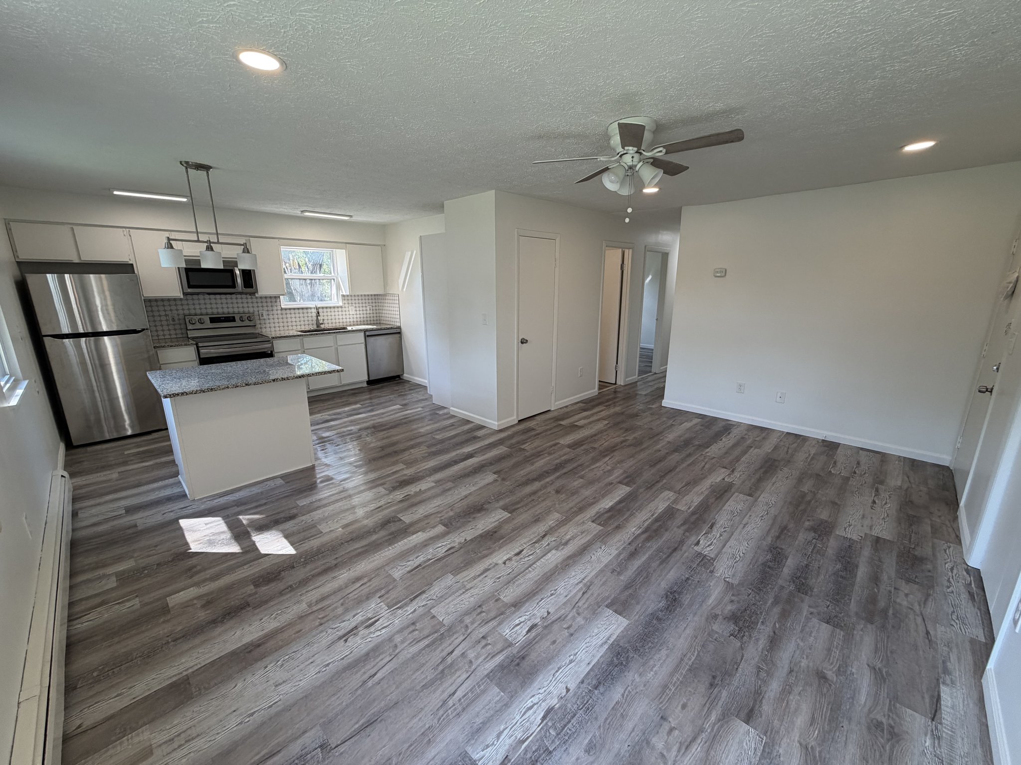 Boardman Apartment: 7426 West Blvd