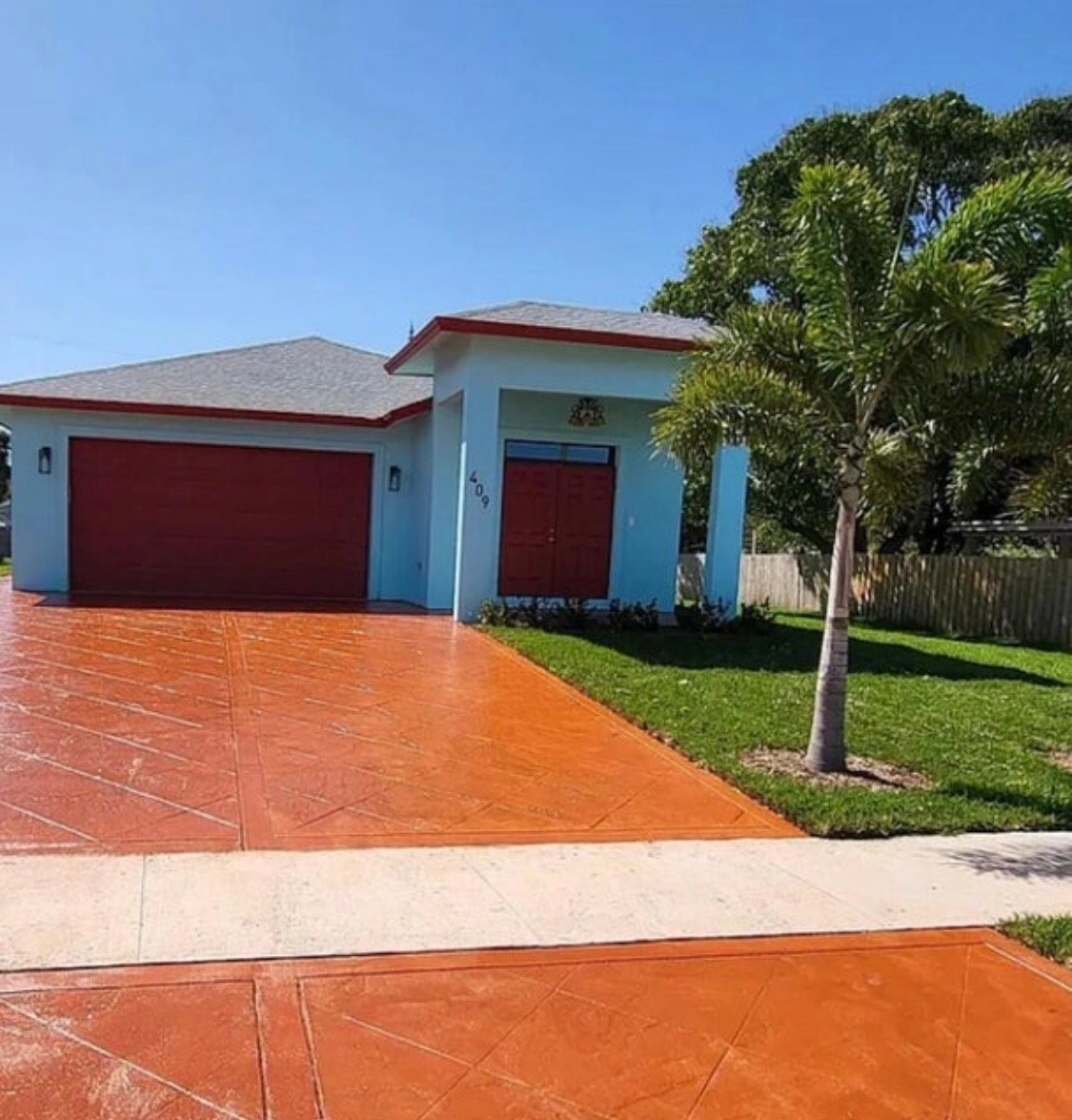 Lake Worth House: 409 Broward Ave