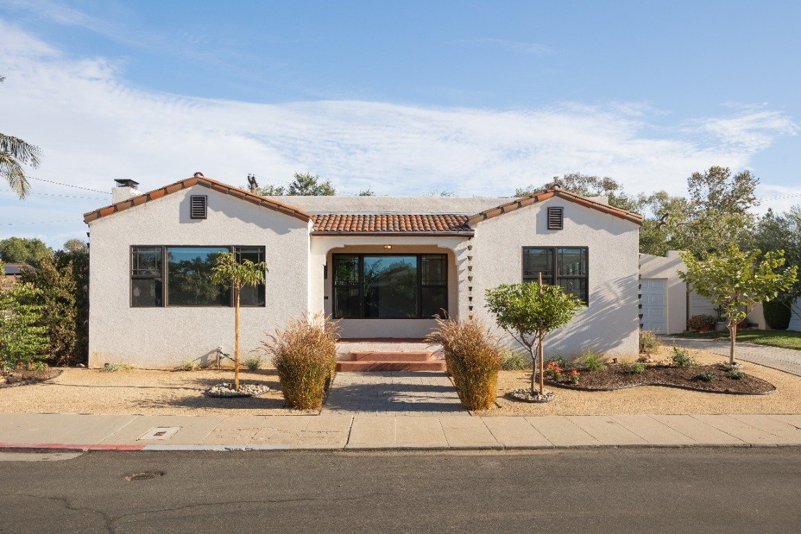 San Diego House: 4056 Alder Dr