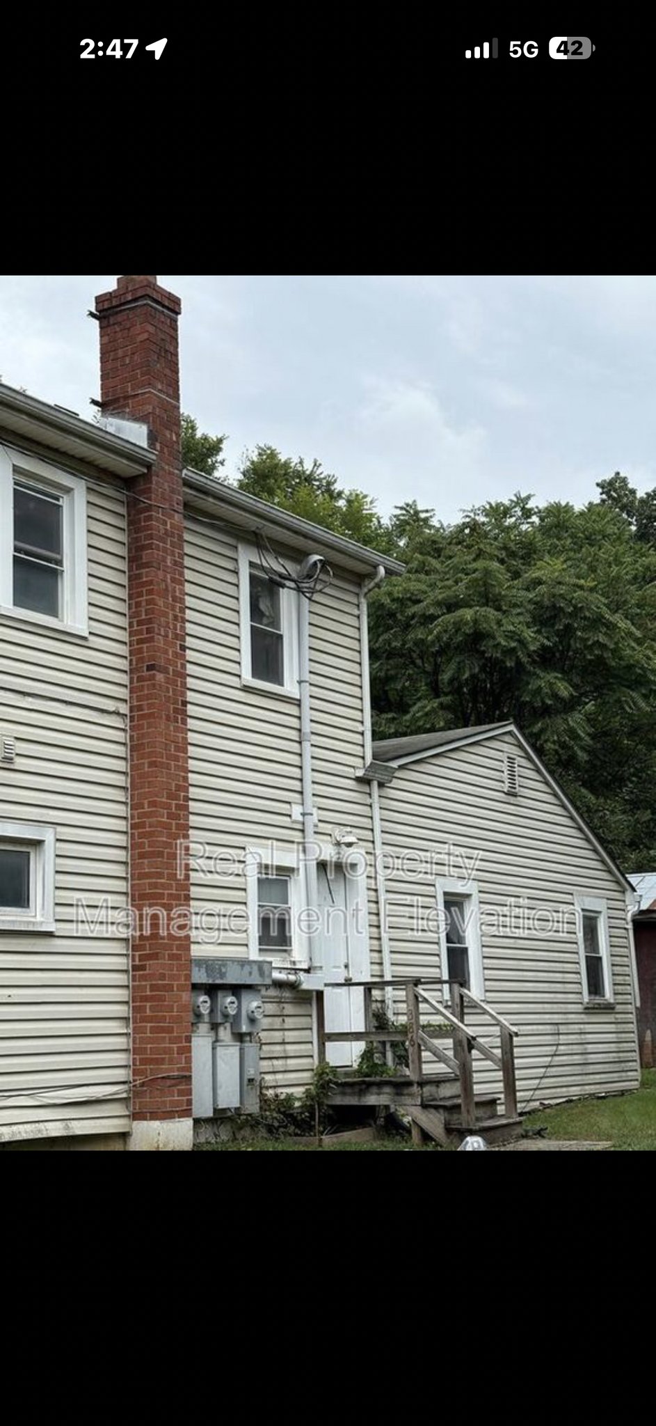 Winchester Apartment: 386 Roundhill road