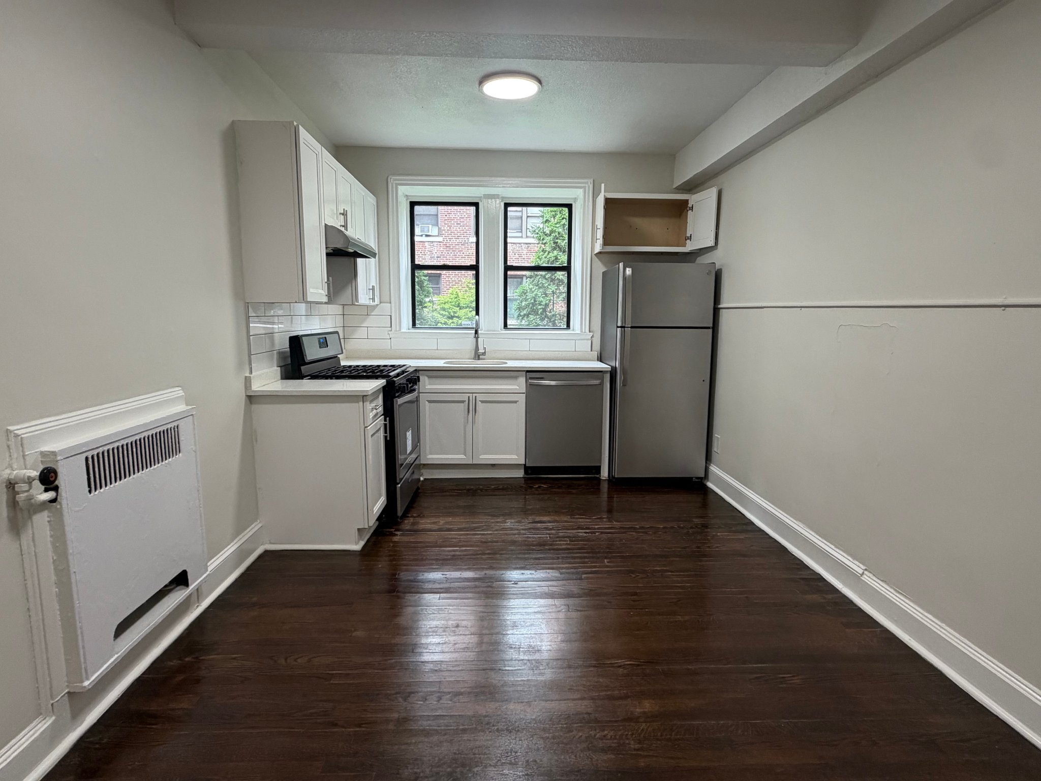 East Orange Multiplex: 195 prospect st