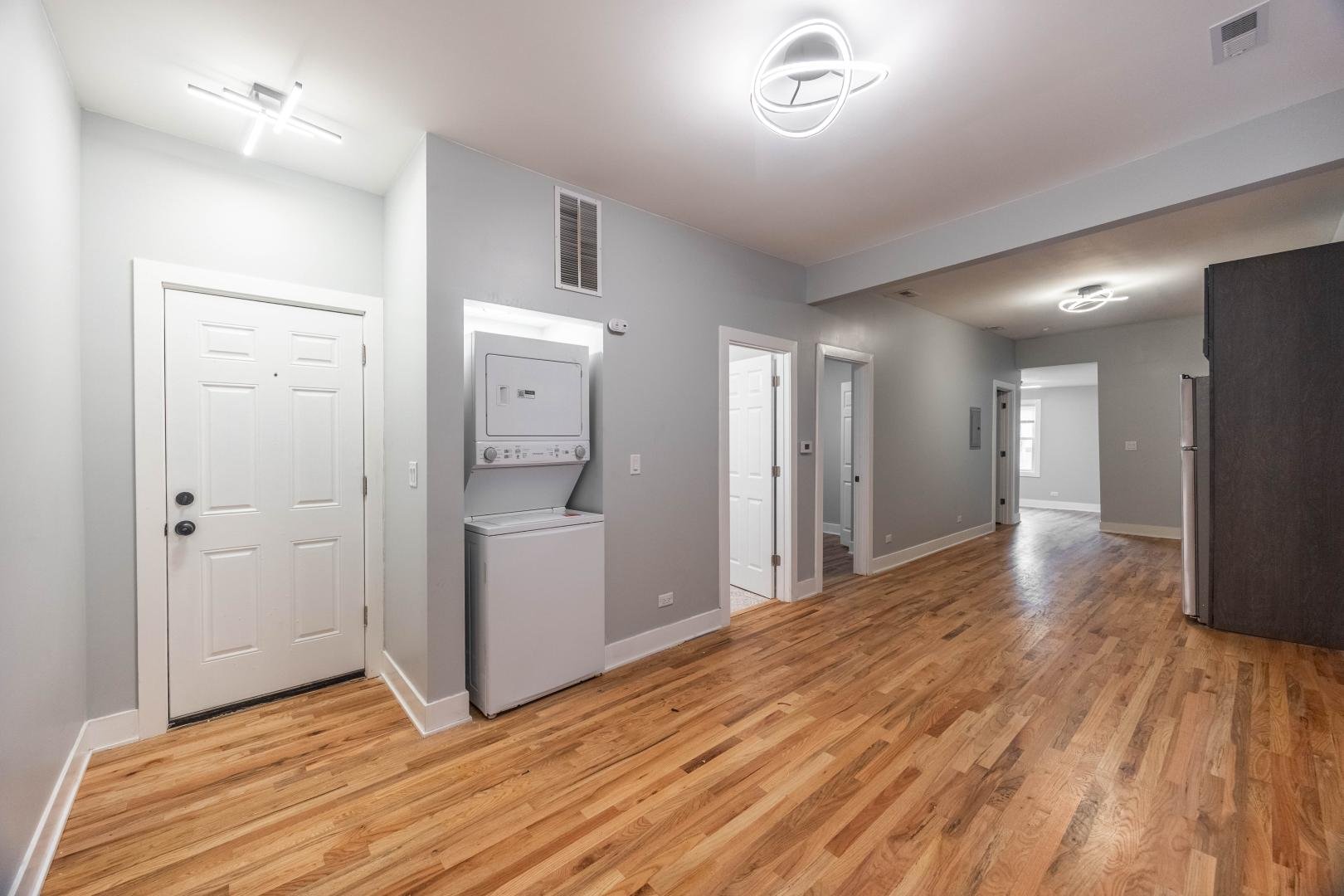 Chicago Condo: 1741 n California