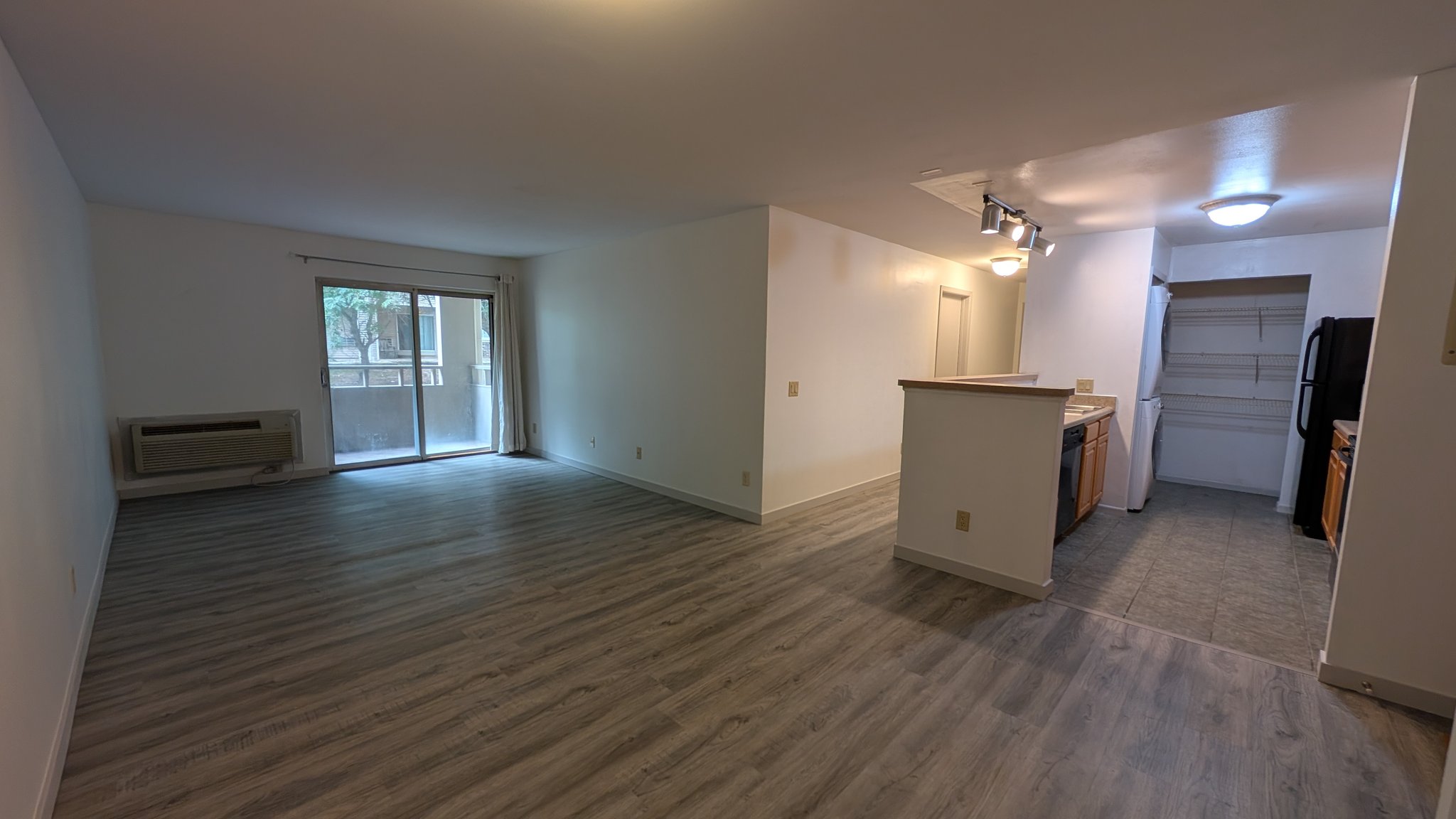 Madison Condo: 1144 Morraine View Dr