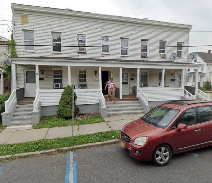 carteret Apartment: 62 larch street