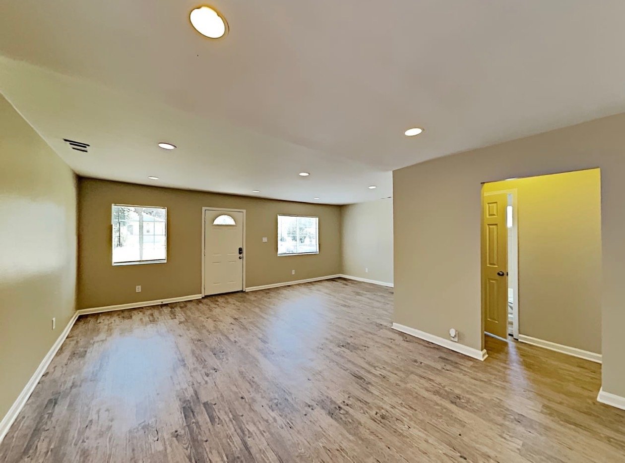 San Diego House: 15720 Via Calanova