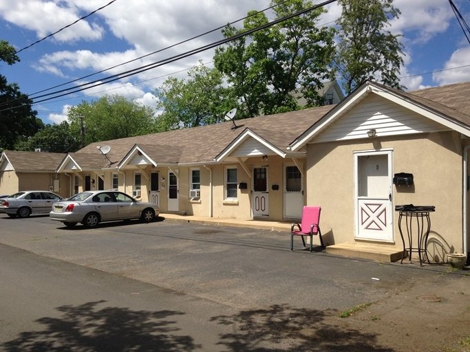 Keansburg Apartment: 66 Main St