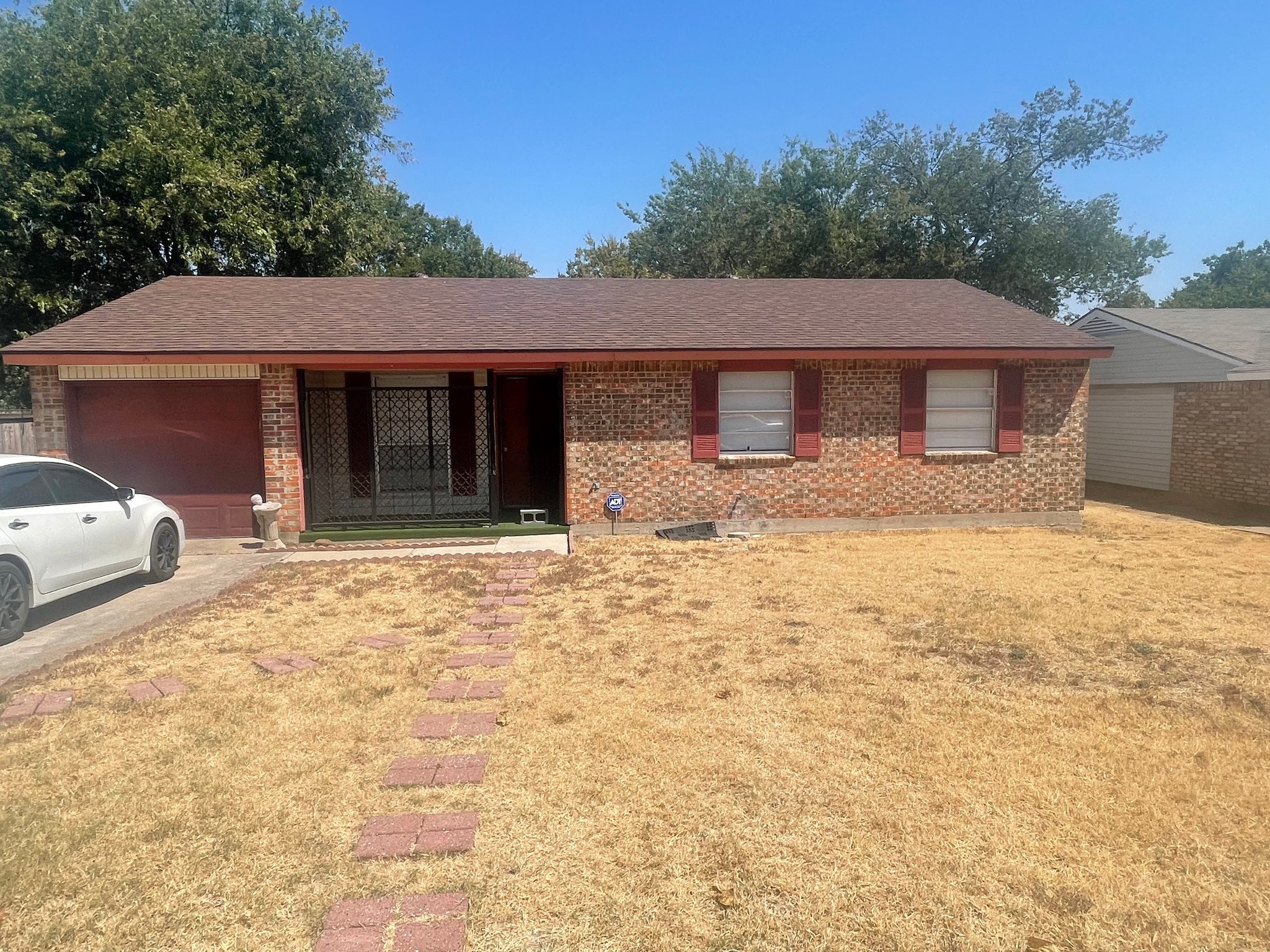Duncanville House: 723 Sun Valley Dr