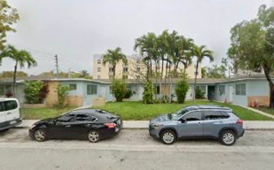 Miami Apartment: 401 SW 8 Ct.