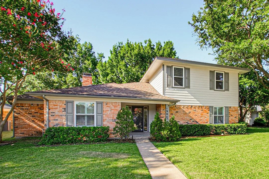 Richardson House: 1904 Clover Trl