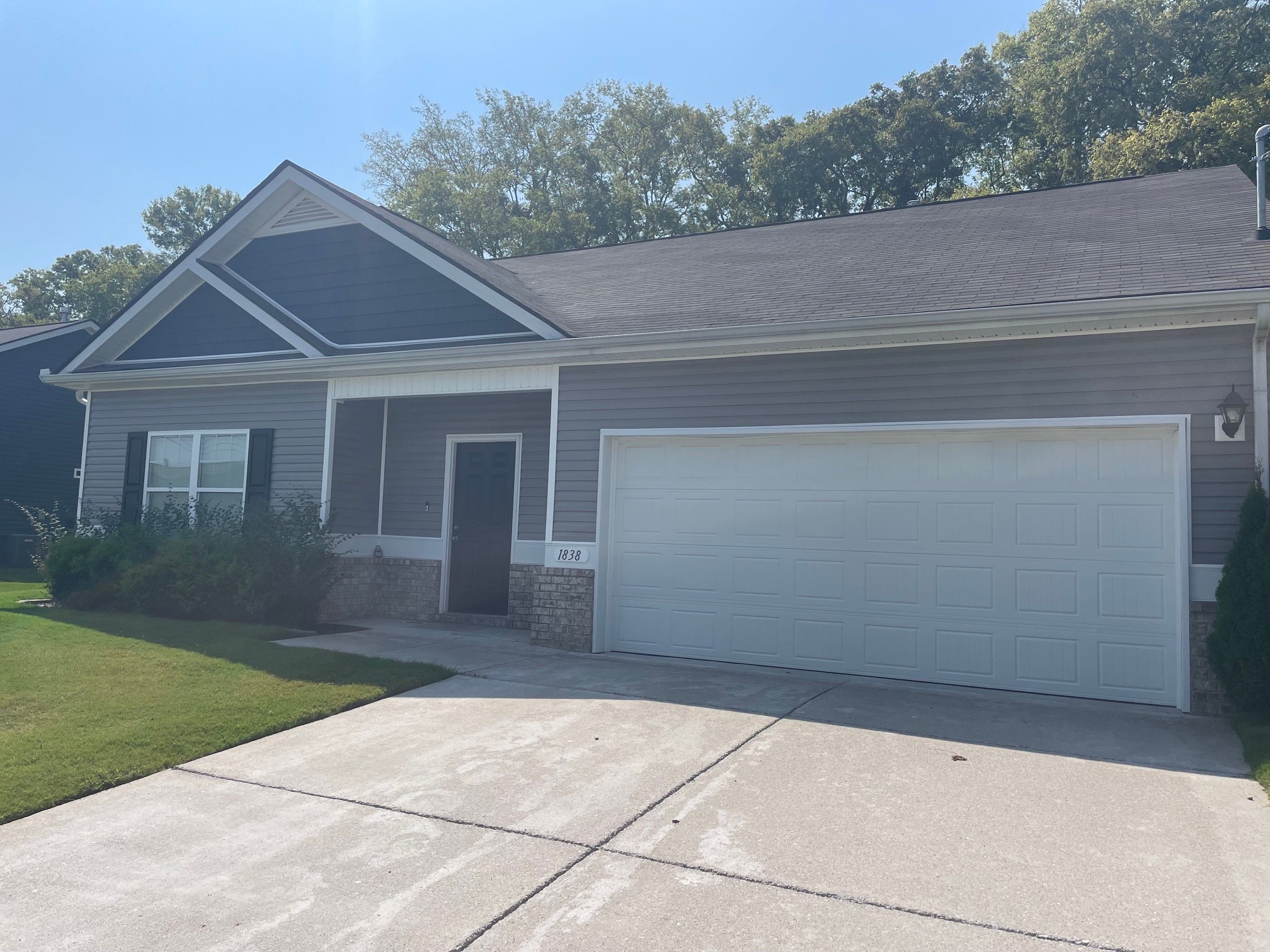 Columbia House: 1838 Holdens Hollow