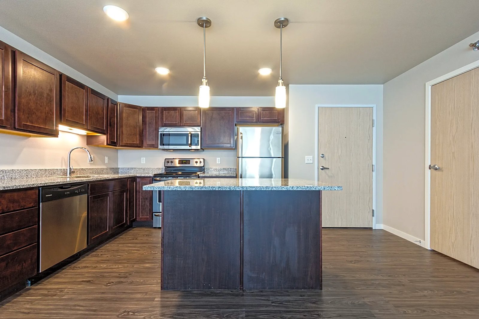 West Fargo Apartment: 5440 38th ave s