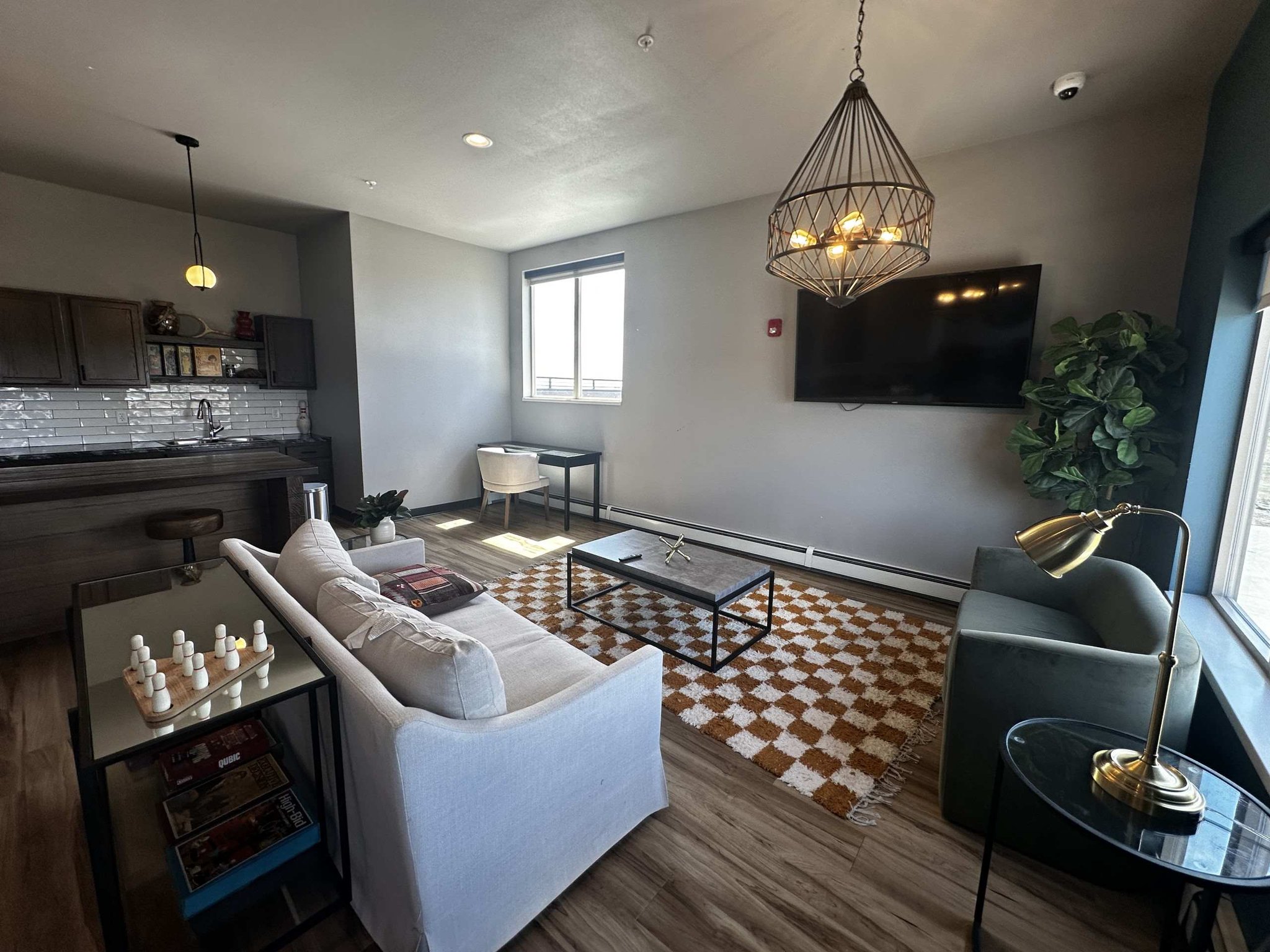Fargo Apartment: 5652 36th ave s
